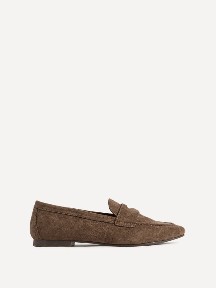 Clarify Brown Square Toe Loafers