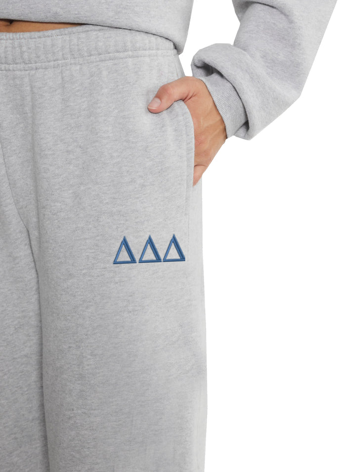Delta Delta Delta Fave Fit Straight Leg Pants