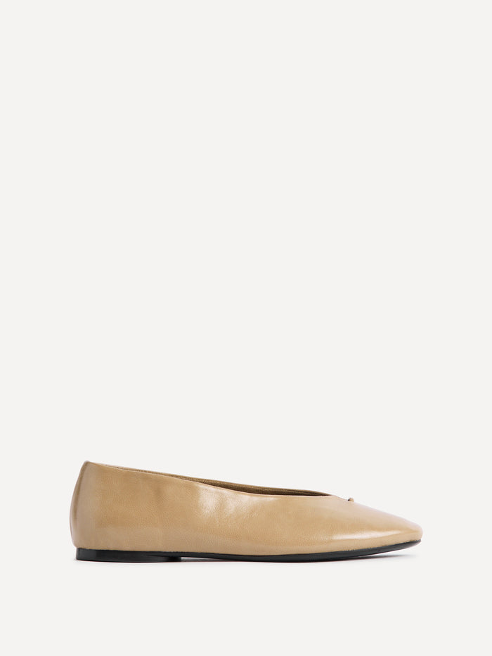 Ease Taupe Ballet Pumps