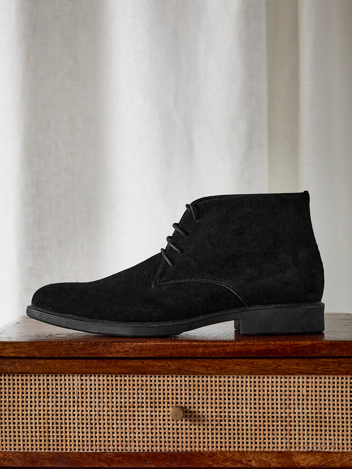 Francesco Mens Black Suede Chukka Boots