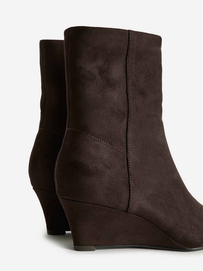 Gallery Brown Faux Suede Ankle Boots