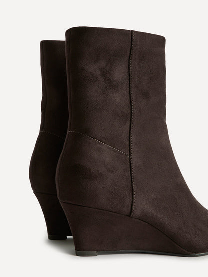 Gallery Brown Faux Suede Ankle Boots