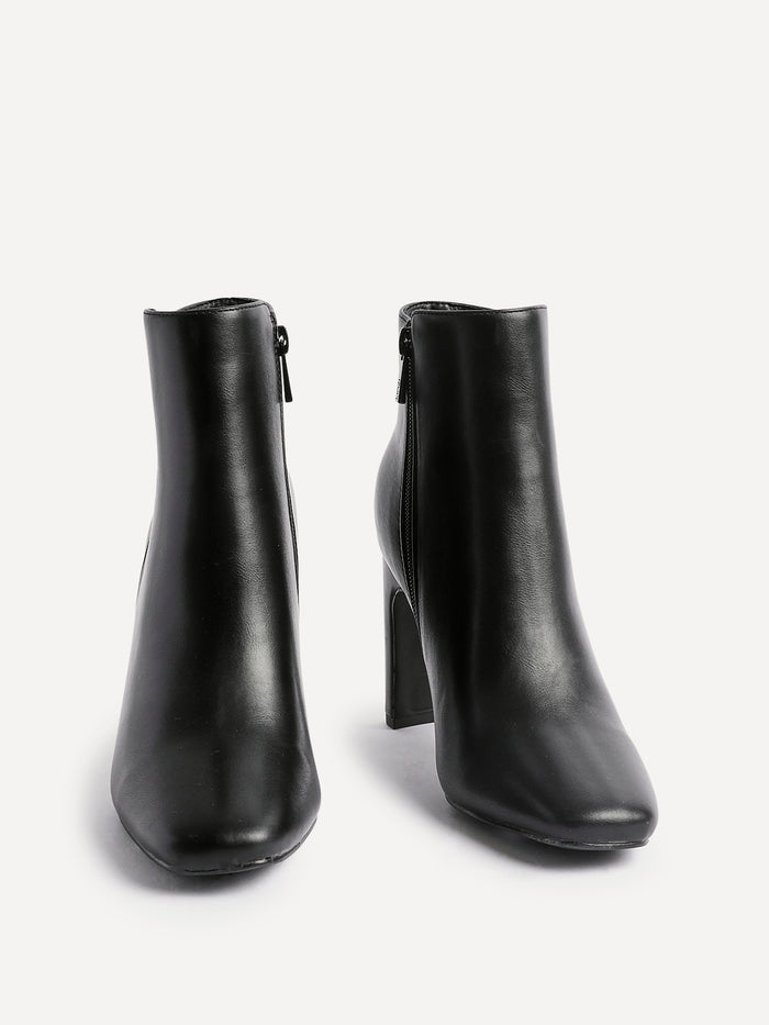 Glance Black Faux Leather Heeled Ankle Boots